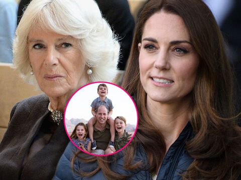 Königin Camilla sieht prüfend zur Seite, Prinzessin Kate lächelt angespannt, in der Mitte ein Kreis mit einem Bild von Prinz William und den drei Kindern