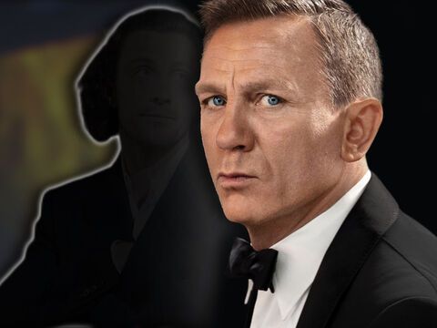 Daniel Craig als James Bond, im Hintergrund ist Aaron Taylor-Johnsons Silhouette