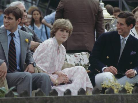 Prinz Andrew mit Prinzessin Diana und Prinz Charles, 1981.