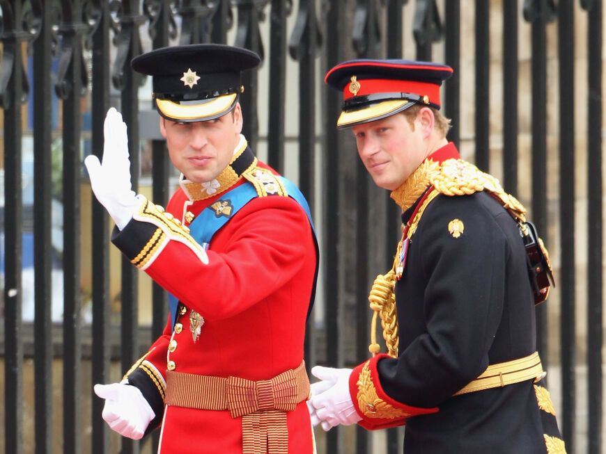 Prinz William und Prinz Harry bei Williams Hochzeit mit Kate im Jahr 2011
