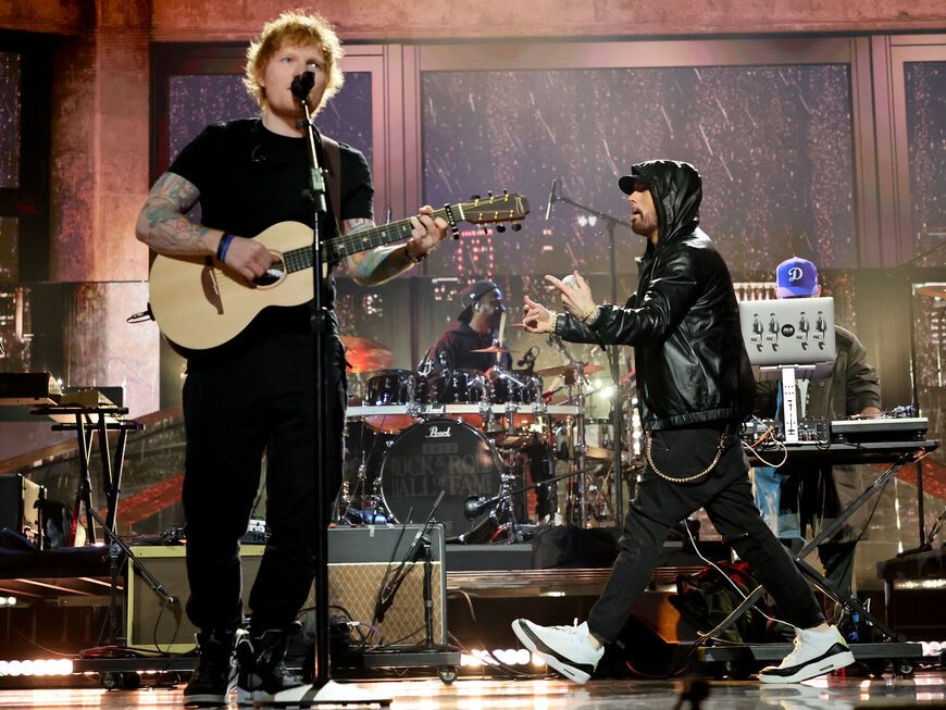 Ed Sheeran und Eminem auf der Bühne