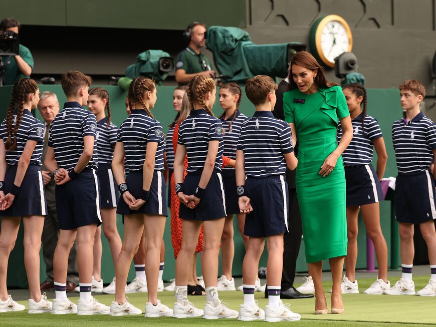 Prinzessin Kate bei "Meet and Greet" der Ballkinder in Wimbledon, Juli 2023
