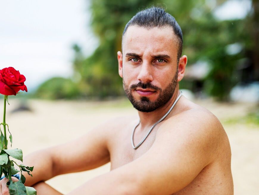 "Bachelor in Paradise" Kaan
