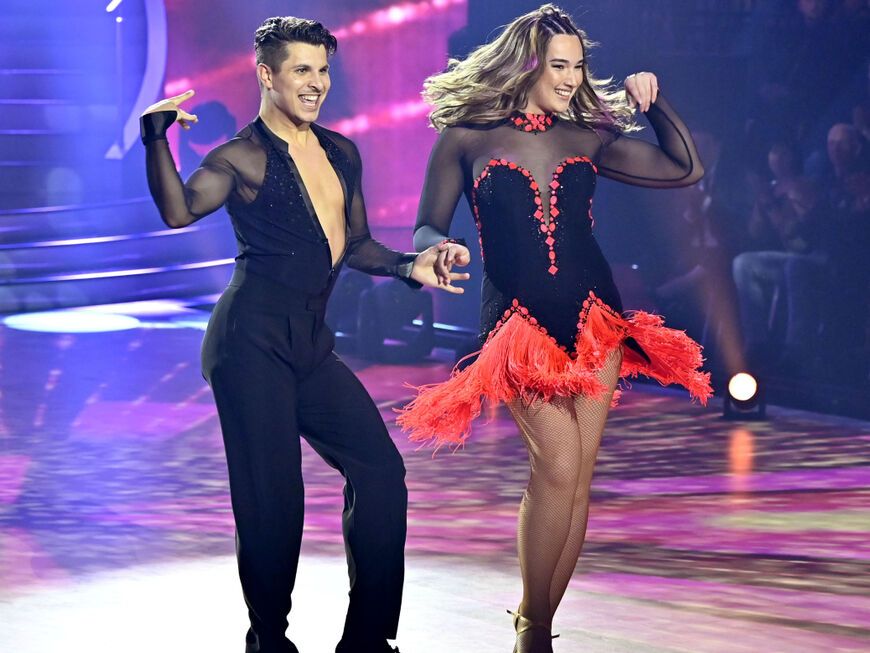 Alex Mariah Peter und Alexandru Ionel tanzen bei "Let's Dance 2023"