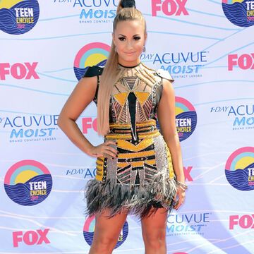 Am Sonntag, 22. Juli, fanden in Los Angeles die berühmten "Teen Choice Awards" statt. Alles was in Show- und Musikbranche einen Namen hat, ließ sich dieses Event nicht entgehen. Sängerin Demi Lovato führte als Moderatorin durch den Abend