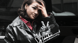 Shirin David niedergeschlagen - "The Voice of Germany"-Logo 
