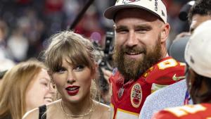Taylor Swift und Travis Kelce nach dem Super Bowl 2024