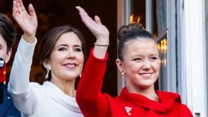 Königin Mary und ihre Tochter Prinzessin Isabella bei der dänischen Krönung im Januar, 2024. 