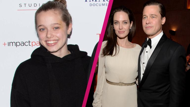Shiloh Jolie-Pitt lächelt, daneben ein Bild ihrer Eltern Angelina Jolie und Brad Pitt