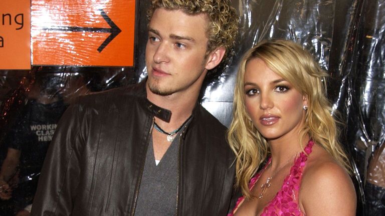 Justin Timberlake und Britney Spears posieren zusammen