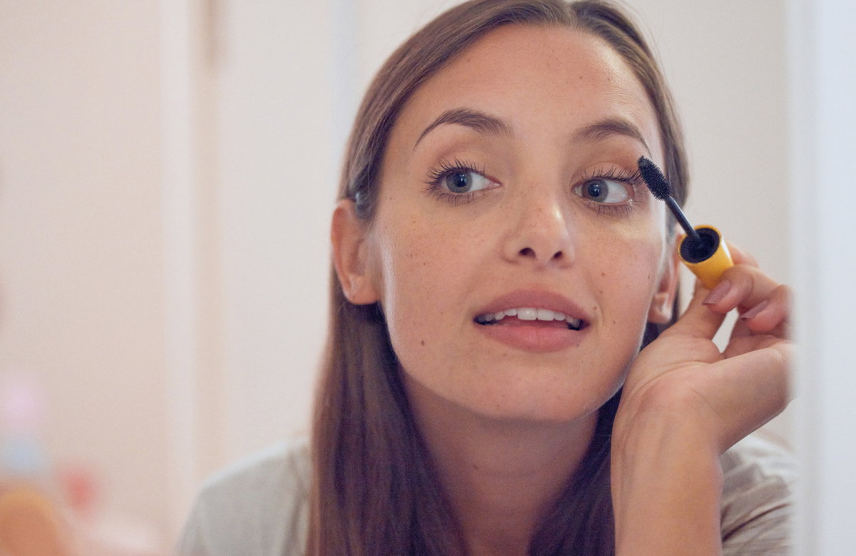 COSLINE Mascara Black Wonderlash 93 – Wischfeste Wimperntusche, Vegan, Verdichtet & Verlängert, Für Empfindliche Augen
