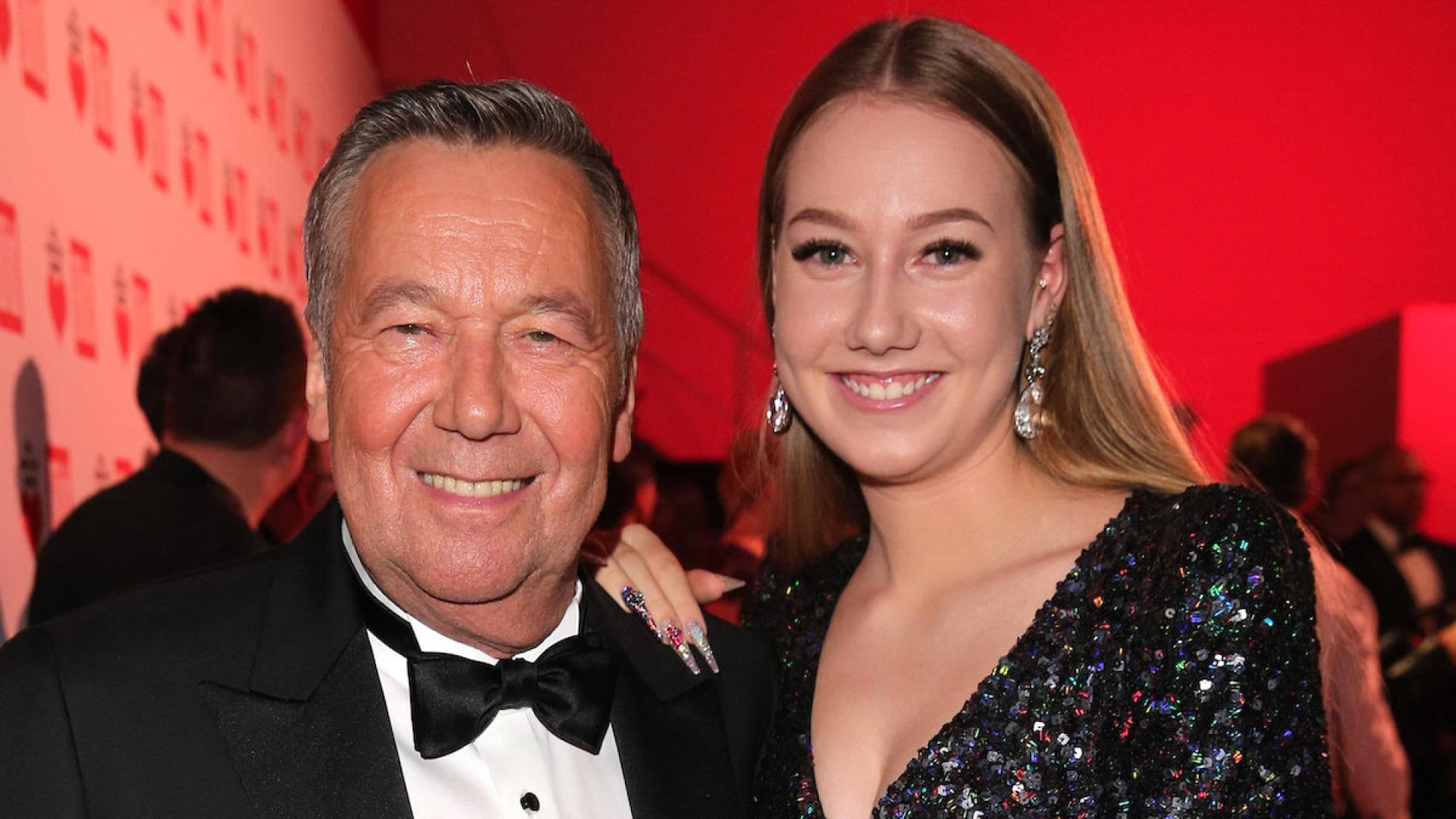 Roland Kaiser: Tochter Annalena spricht über den Mann an ihrer Seite