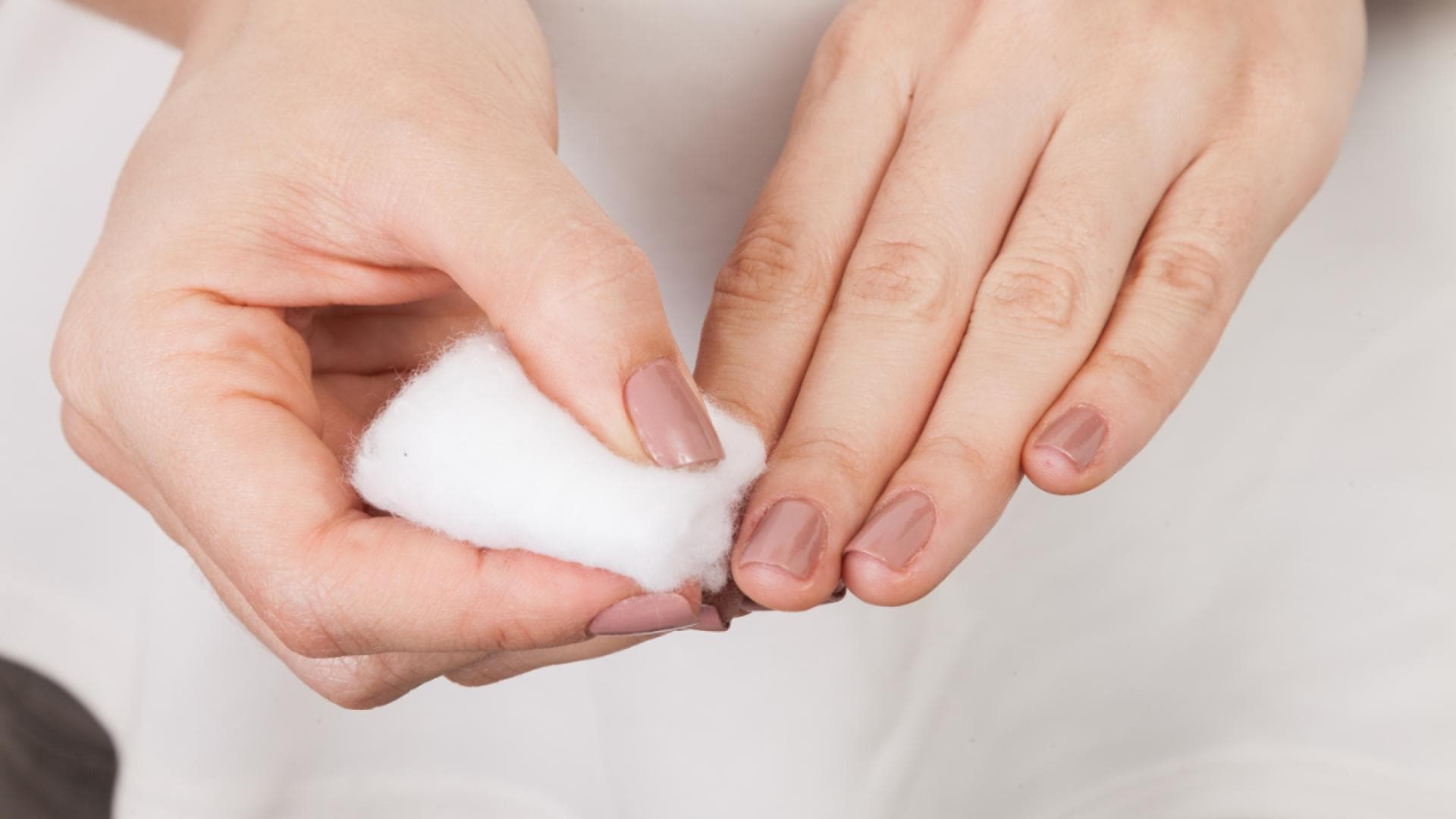 Wie Kann Man Nagellack Entfernen Ohne Nagellackentferner