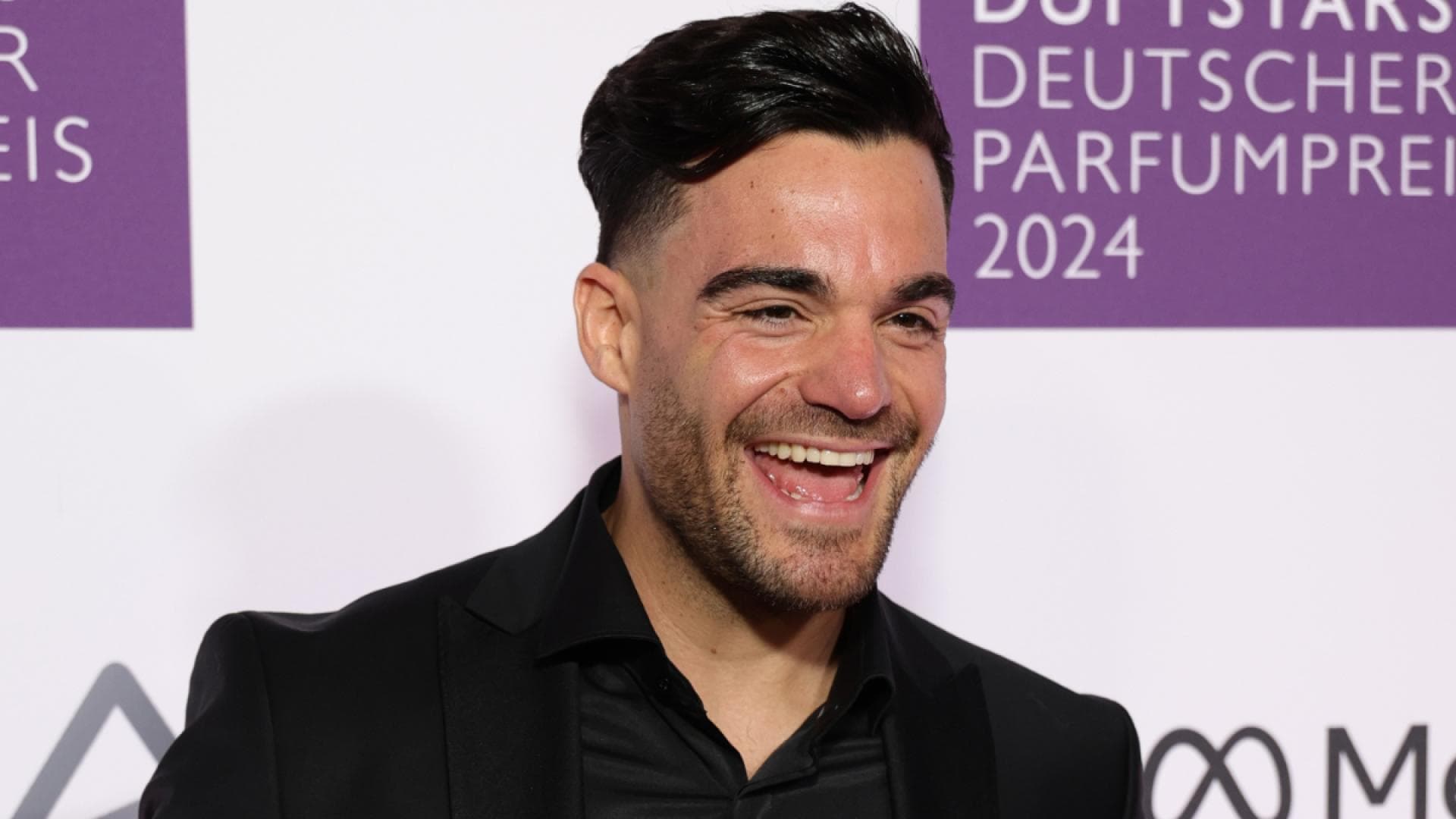 Stefano-Zarrella-Neue-Freundin-Video-sorgt-f-r-gro-e-Verwirrung