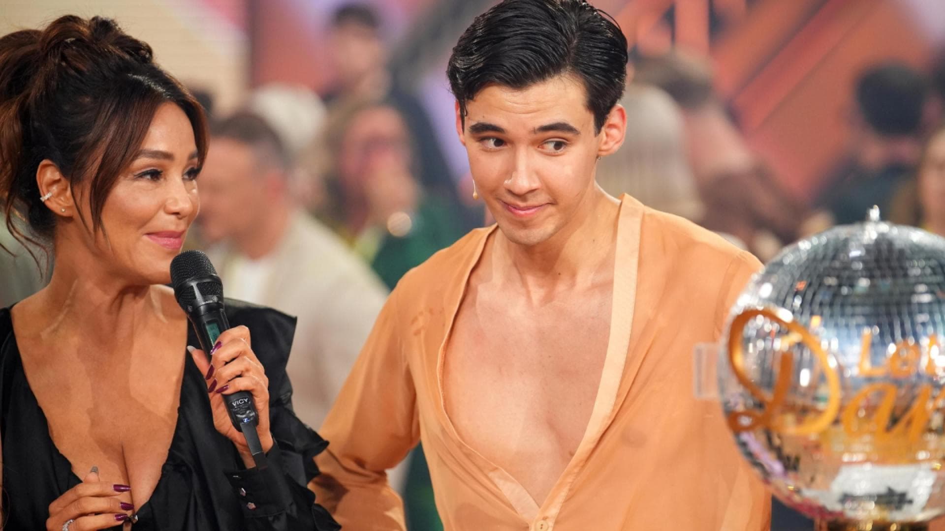 Diego Pooth: Verwöhnt? So bringt Mama Verona ihre Söhne zum Arbeiten