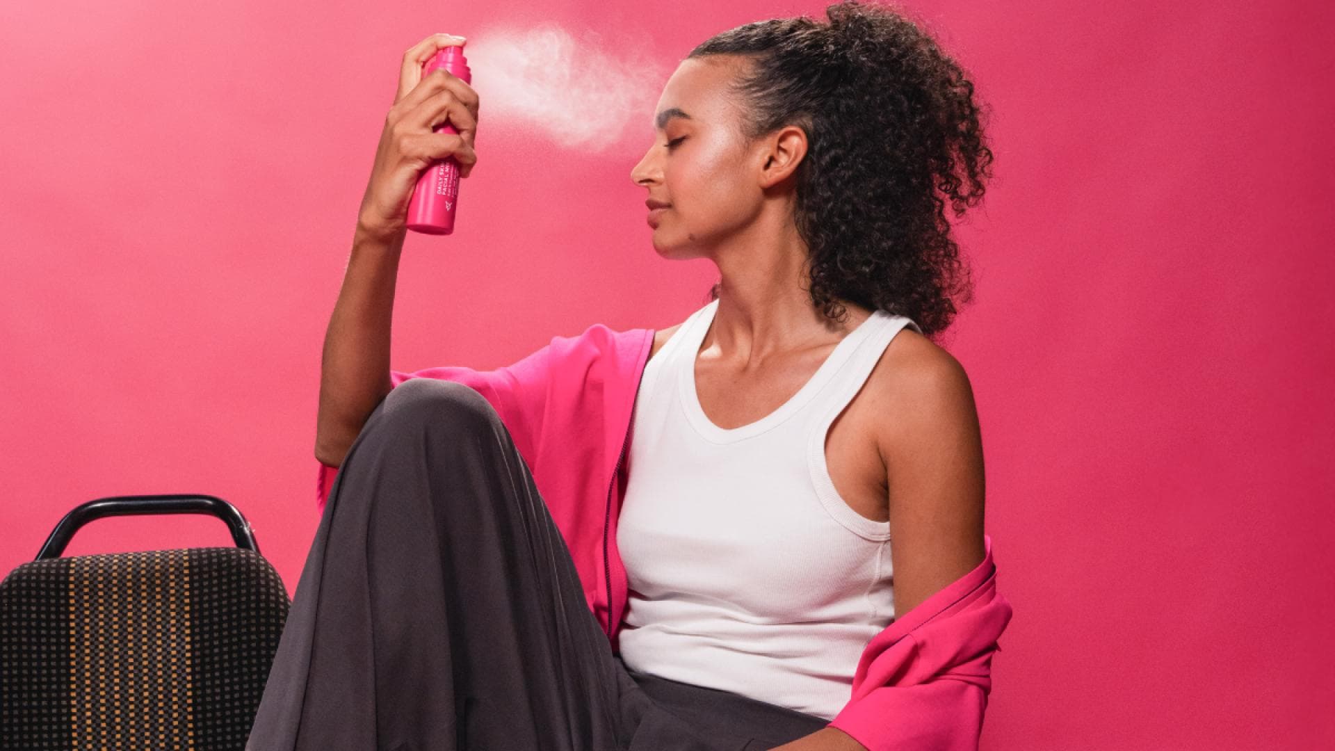 Drogerie-Hype-Dieser-Face-Mist-verfeinert-das-Hautbild-und-die-Poren