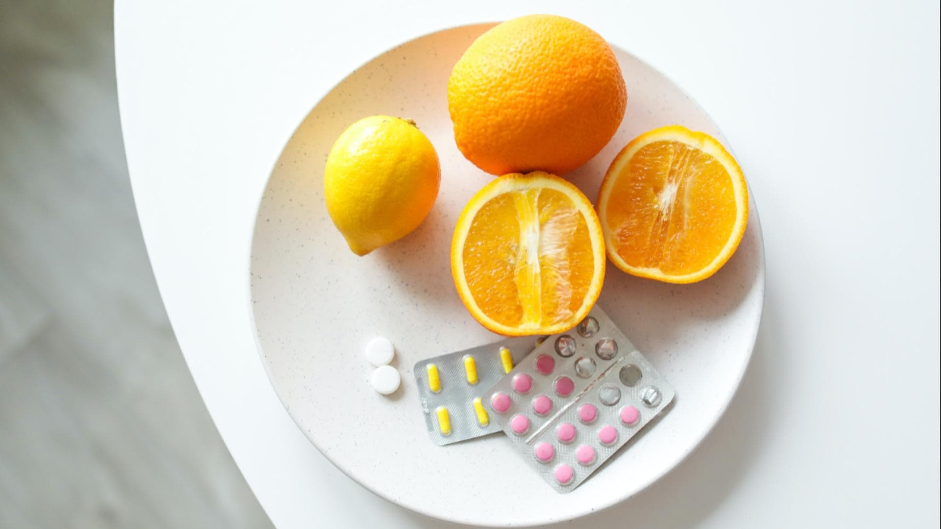 Akne-Behandlung mit Vitaminen: Was wirklich hilft und was nicht!
