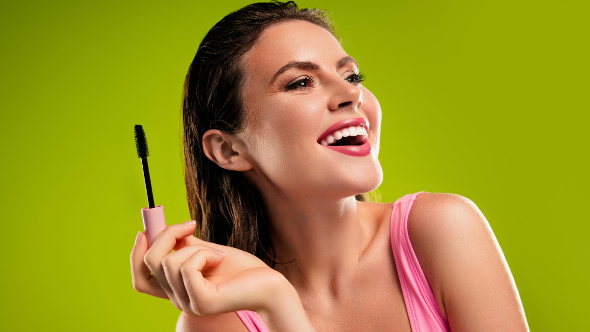 Mascara-Diese-Drogerie-Wimperntusche-sorgt-f-r-5D-Volumen