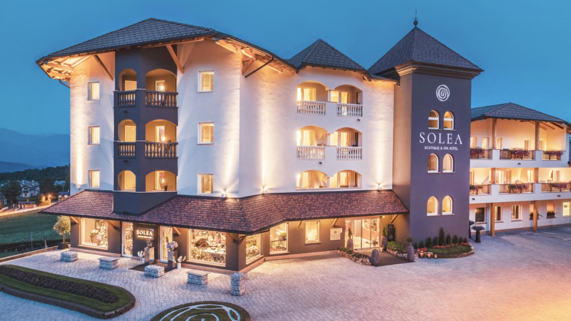 Adventskalender-T-rchen-24-Gewinne-einen-Gutschein-f-r-die-SOLEA-Hotels-in-H-he-von-500-Euro