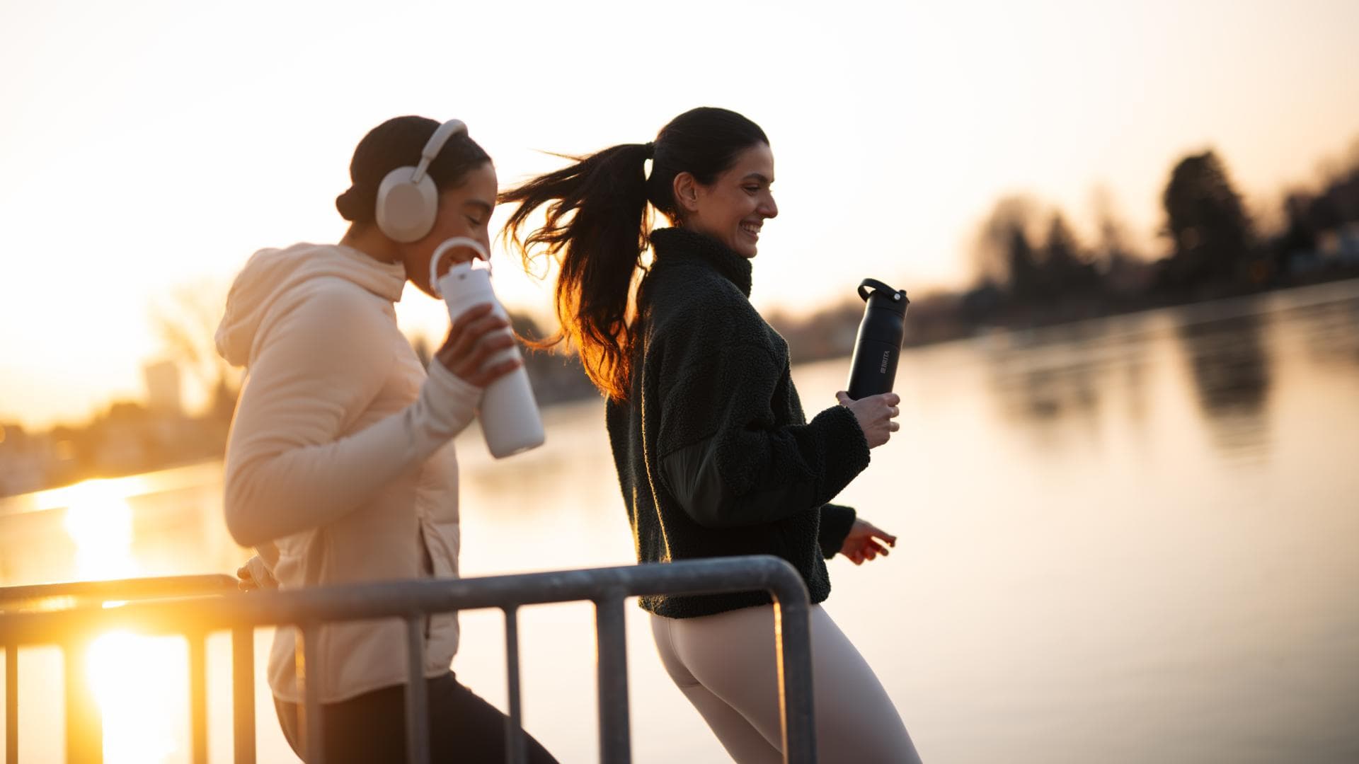 3-Advent-Gewinne-eine-BRITA-LARQ-iQ-Flasche-im-Wert-von-100-Euro