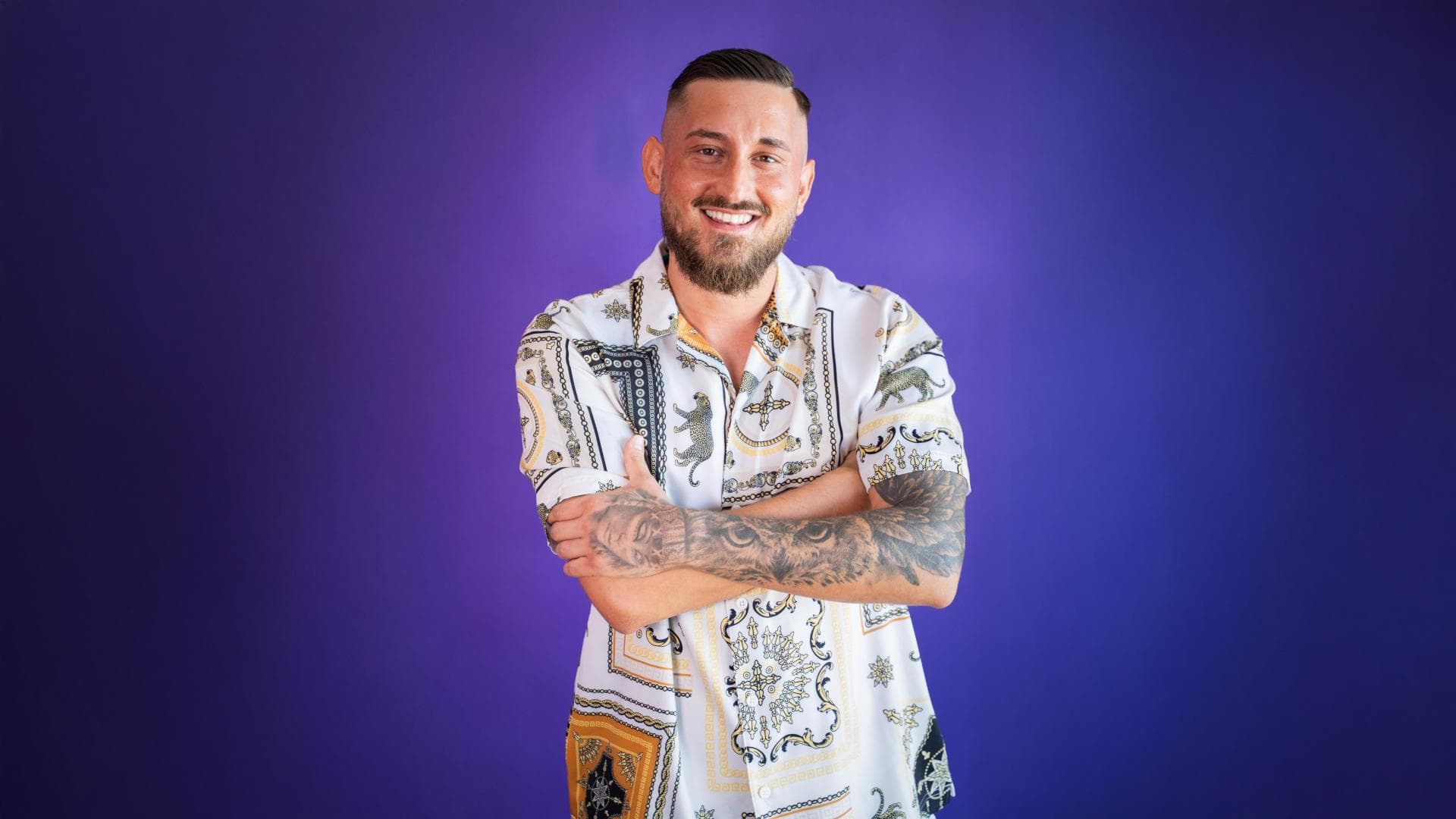 Elena-Miras-Alex-packt-ber-berraschenden-Make-Love-Fake-Love-Exit-aus