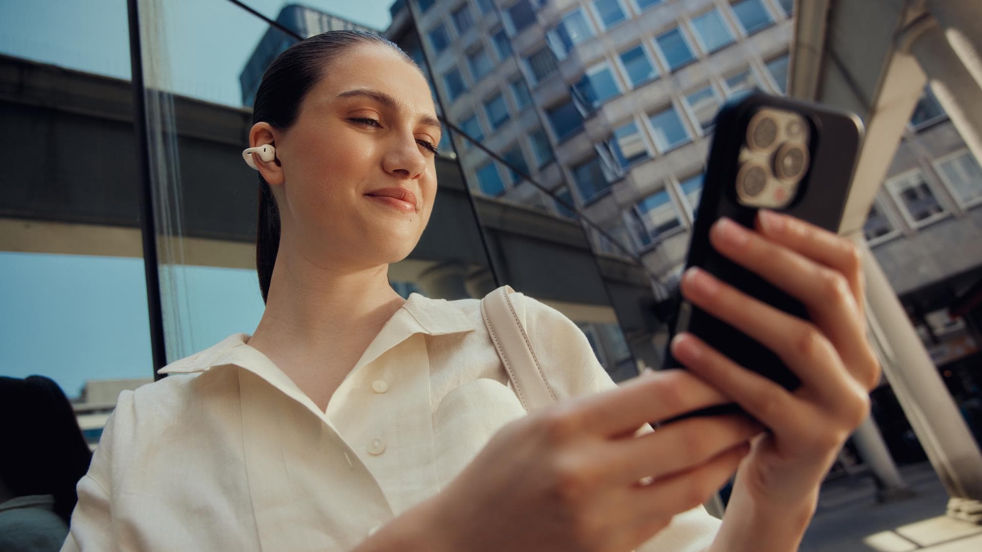 2-Advent-Gewinne-den-Clip-Ohrh-rer-AMIRON-ZERO-von-beyerdynamic-im-Wert-von-149-Euro