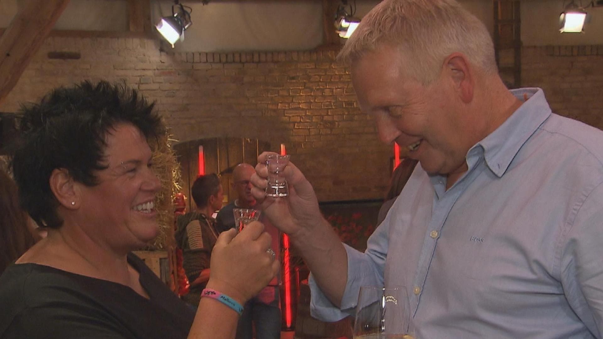 -Bauer-sucht-Frau-berraschende-Ann-hrung-beim-Wiedersehen