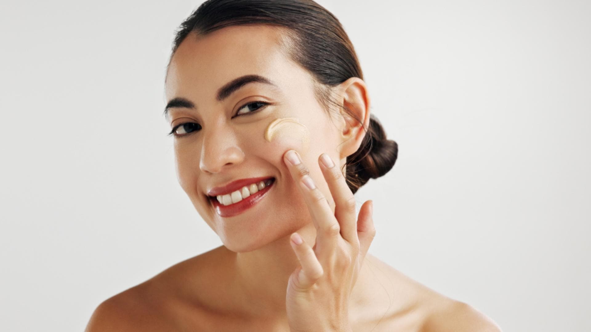 Make-up-Trend-2026-Diese-Foundation-sieht-aus-wie-echte-Haut