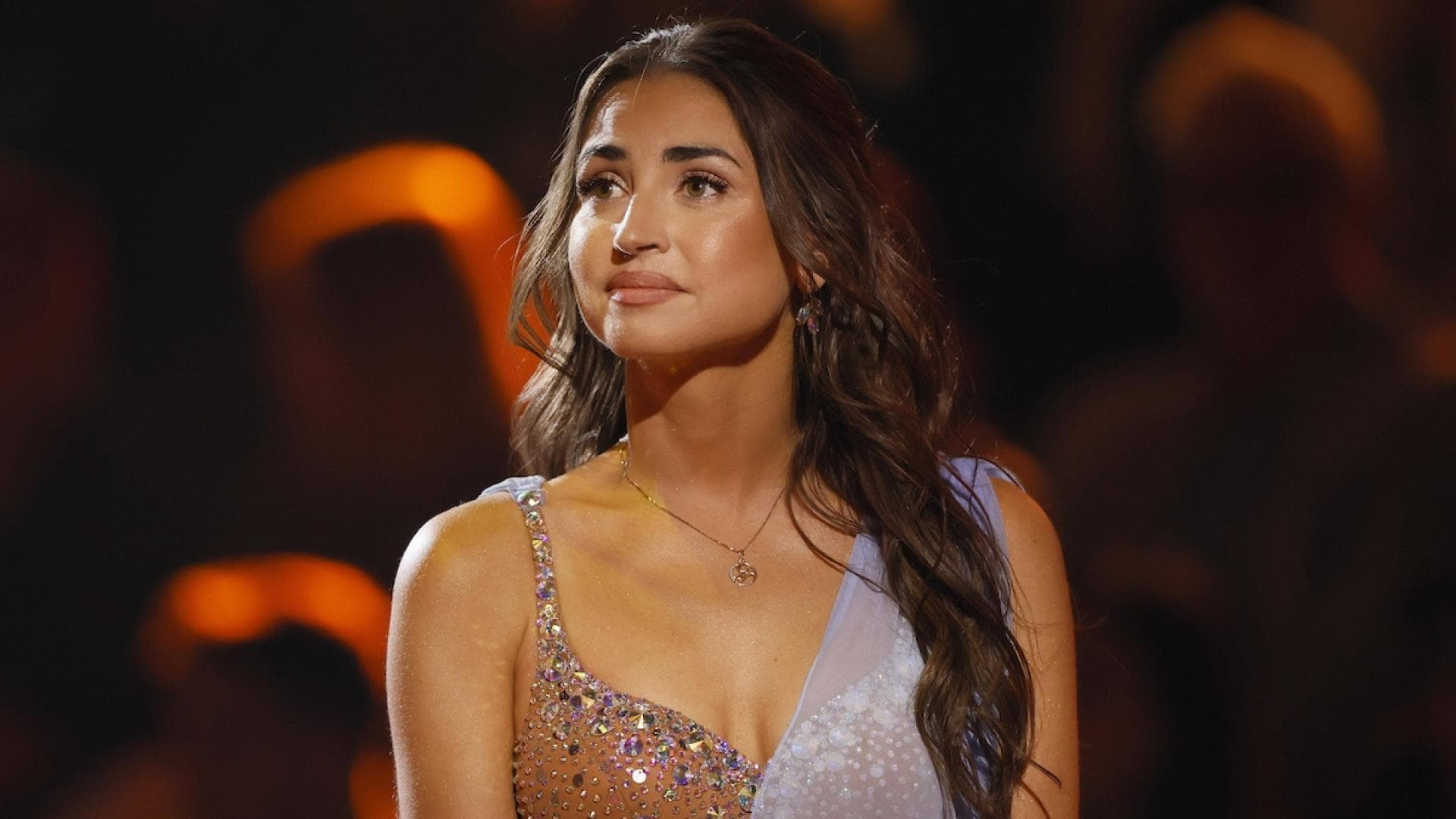 Ekaterina-Leonova-Trauriges-Beziehungs-Res-mee-War-von-der-Liebe-sehr-verletzt-