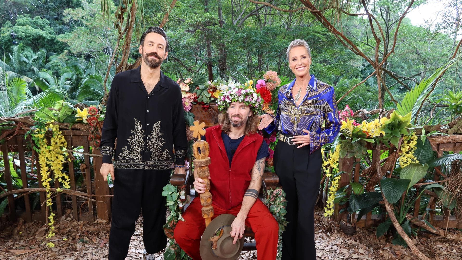 Dschungelcamp-Nach-Sieg-von-Gil-Ofarim-Zuschauer-gehen-auf-Jan-K-ppen-Sonja-Zietlow-los