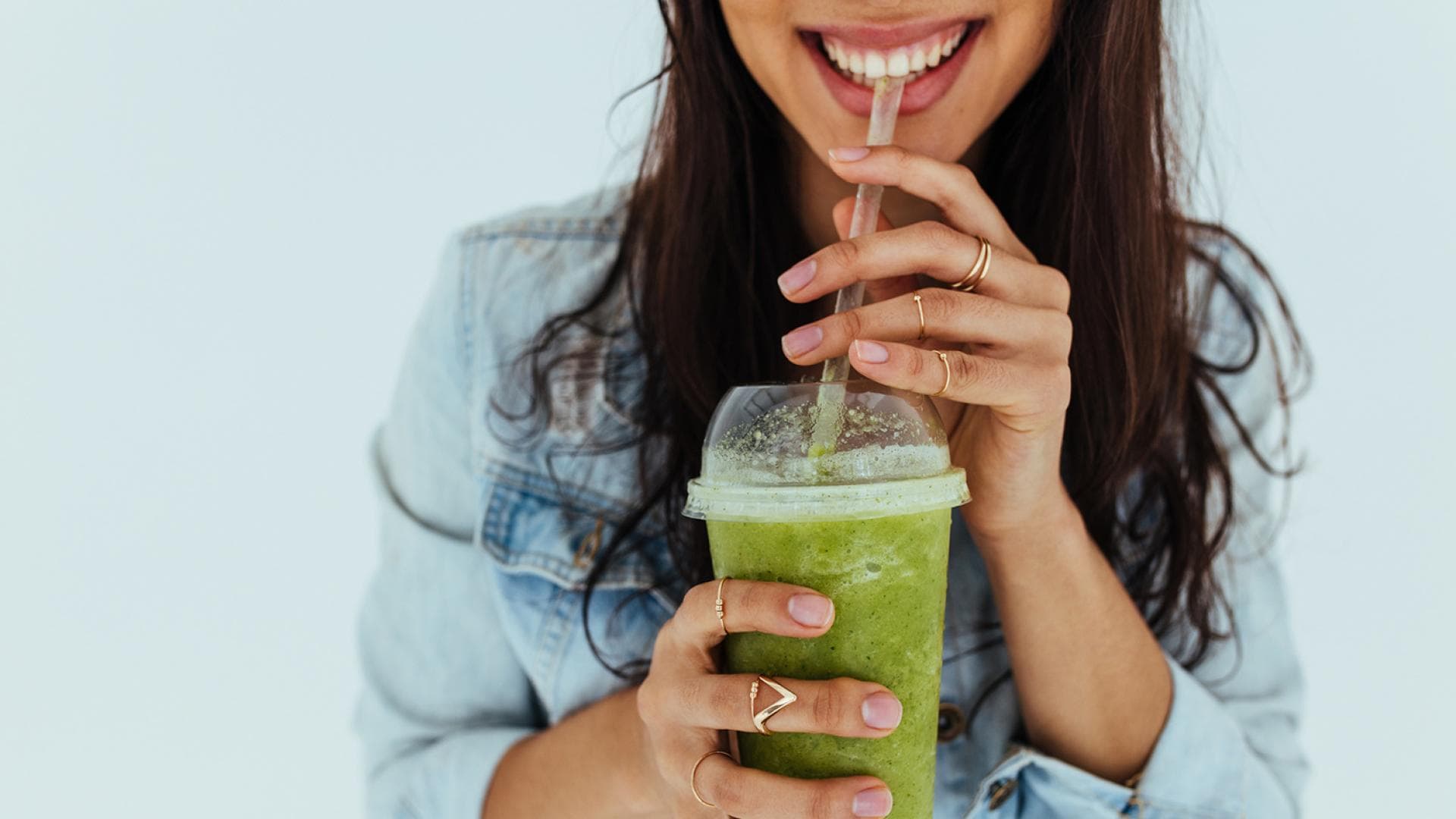 Beauty-von-innen-Warum-gr-ne-Smoothies-lebendige-S-fte-dein-Glow-Geheimnis-sind
