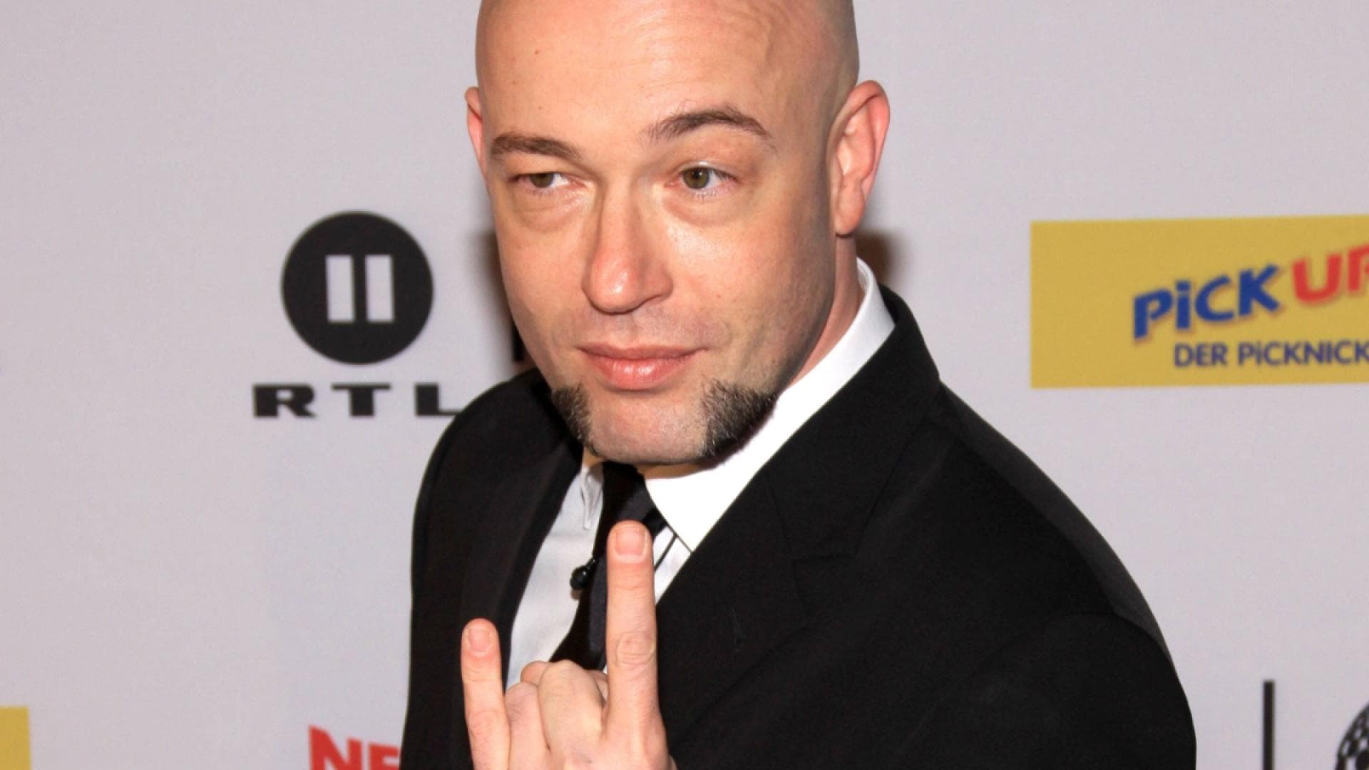 Wie Heißt Der Graf Von Unheilig In Echt Unheilig: TV-Gerüchte! Kehrt der Graf zurück?