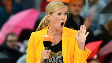 Andrea Kiewel moderiert den "ZDF-Fernsehgarten"