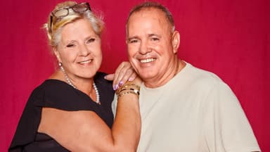 Silvia Wollny lehnt sich an Harald Elsenbast