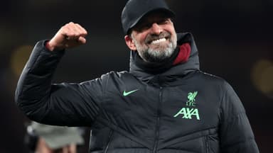 Jürgen Klopp mit Siegerpose