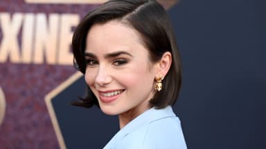 Lily Collins Haare