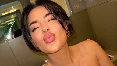 Leyla Lahouar kussmund und tolle Augenbrauen
