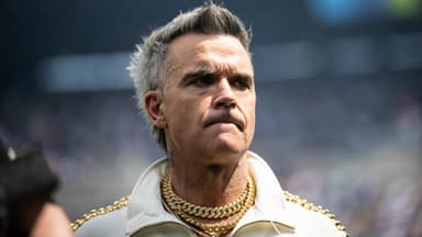 Robbie Williams sehr ernst