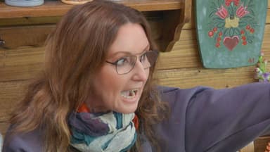 Hanka Rackwitz schimpft im Sommerhaus der Stars