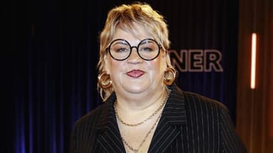 Ilka Bessin mit kurzen Haaren