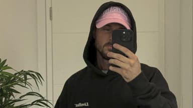 Jannik KOntalis macht Selfie