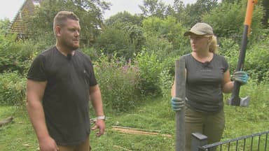 Christoph und Insa arbeiten im Garten bei Bauer sucht Frau