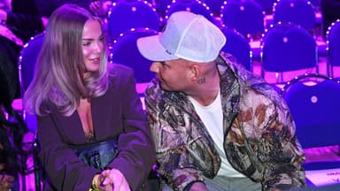 Laura Maria Rypa und Pietro Lombardi schauen sich an