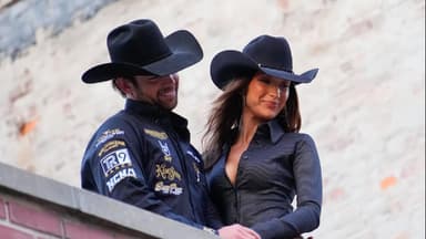 Adan Banuelos und Bella Hadid