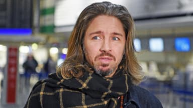 Gil Ofarim angespannt