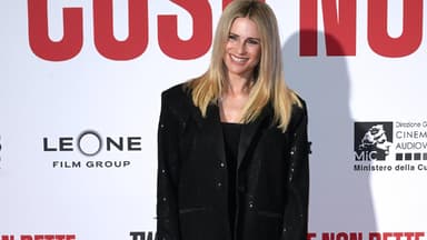 Michelle Hunziker auf dem roten Teppich eines Events