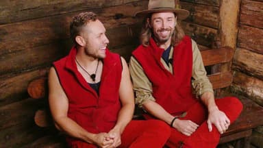 Patrick Romer mit Gil Ofarim am Lachen