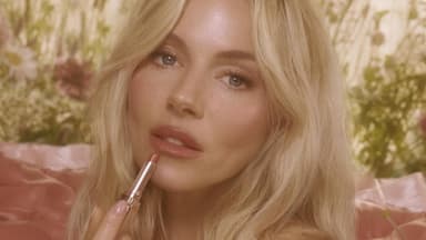 Sienna Miller für Pillow Talk 