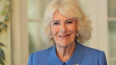 Königin Camilla bei der Eröffnung der Monarchy exhibition in London Königin Camilla bei der Eröffnung der Monarchy exhibition in London
