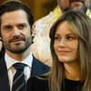 Prinz Carl Philip und Prinzessin Sofia von Schweden bei einem Gottesdienst.